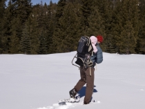 Sam and Lilia snowshoeing at Black Springs