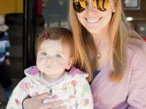 Lilia and Lisa waiting for the train to depart