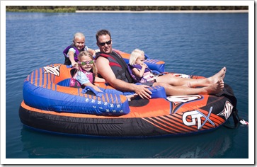 Kevin and his entourage