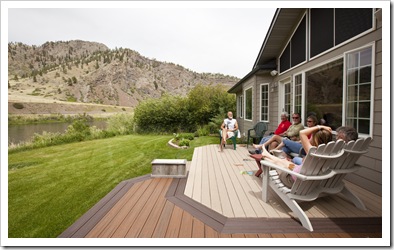 Afternoon drinks at the Quintero's