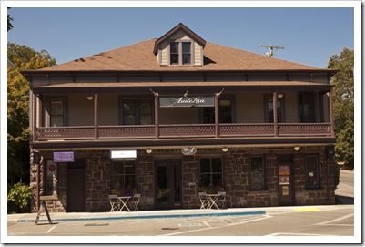 Audelssa tasting room in downtown Glen Ellen