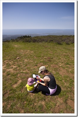 Lisa and Lilia having lunch on Inverness Ridge