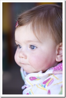 Blue eyes waiting for the train to depart