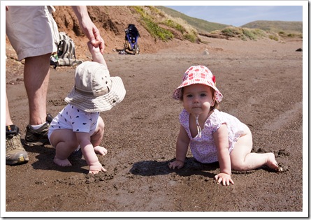 Lilia and Samuel enjoying the sand